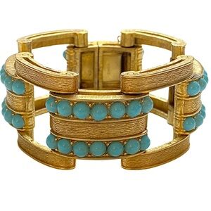 Ciner vintage cabachon gold link bracelet with turquoise beads